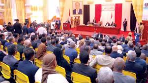 مصدر برلماني يسخر من تصريحات ياسر العواضي ويكشف عن ضبطه متلبسا في الرياض