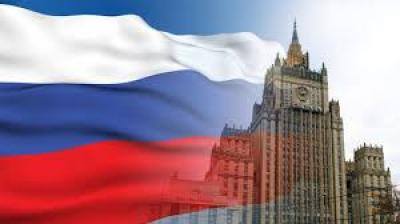 وزير الخارجية الروسي يؤكد ان روسيا تحث على إحلال السلام في اليمن برعاية أممية